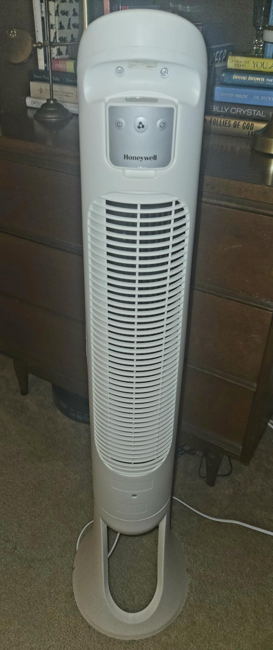 Honeywell QuietSet Whole Room Tower Fan, Oscillating Tower Fan with Remote, Black, HYF290B customer photo 2