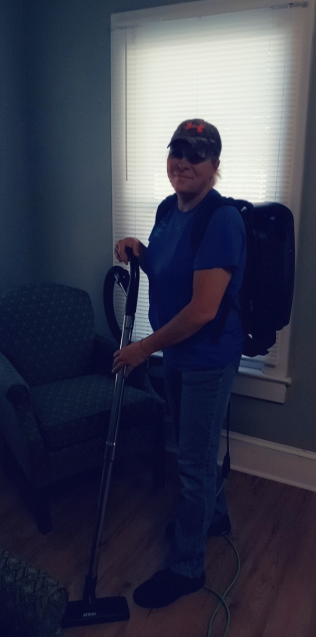 Atrix Ergo Pro Backpack Vacuum Cleaner, 8-Quart HEPA Filtration, 1400W Motor, 106 CFM Suction, Lightweight & Quiet 72 dB, Includes Hose, Wand, Carpet/Hard Floor/Upholstery/Crevice Tools customer photo 1
