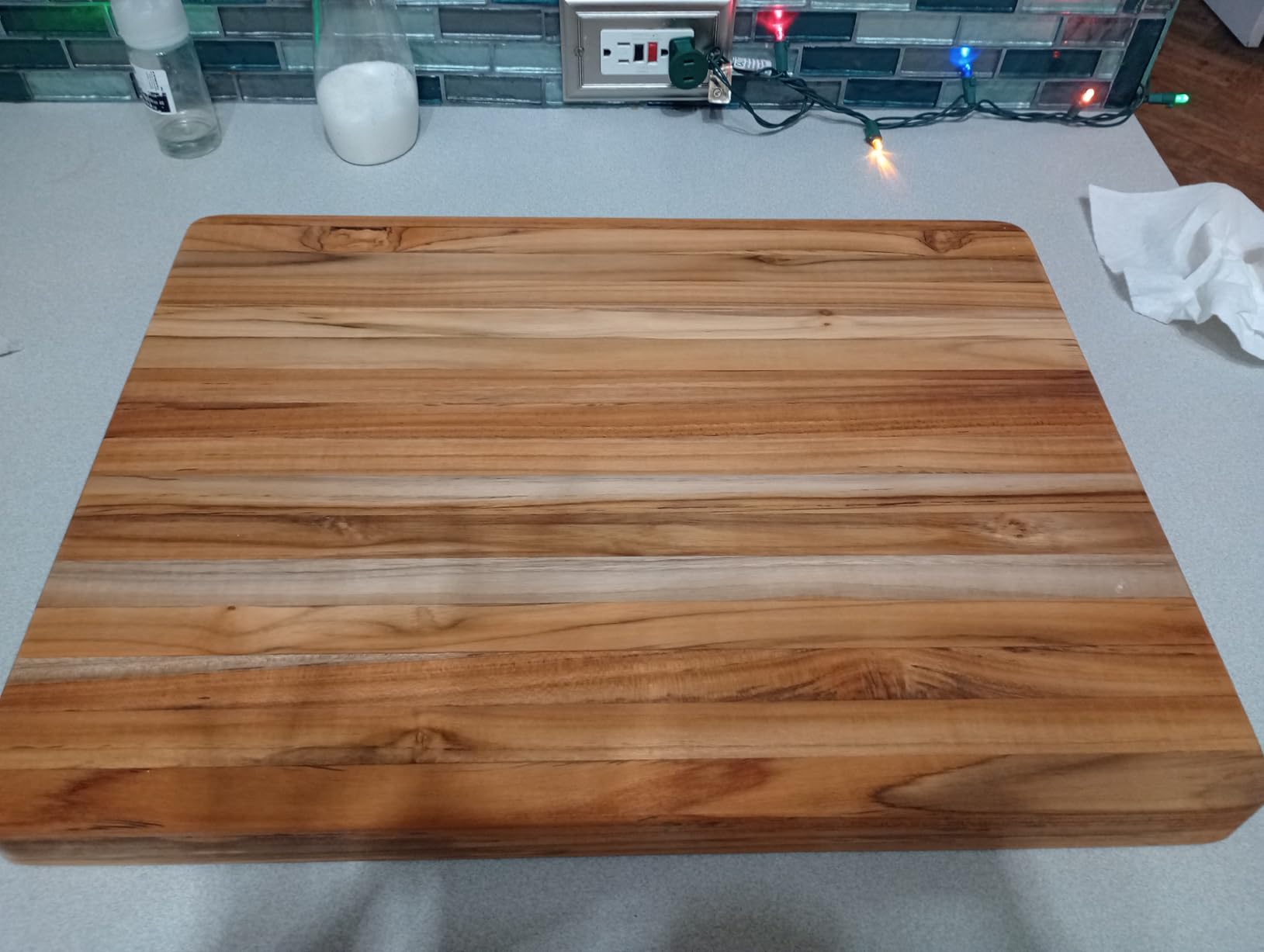 Teakhaus Carving Board with Juice Groove - Large (L) Teak Wood Cutting Board 20L x 15W x 1.5 Thick - Sustainably Harvested & FSC Certified - Knife Friendly with Beeswax Oil Finish customer photo 1