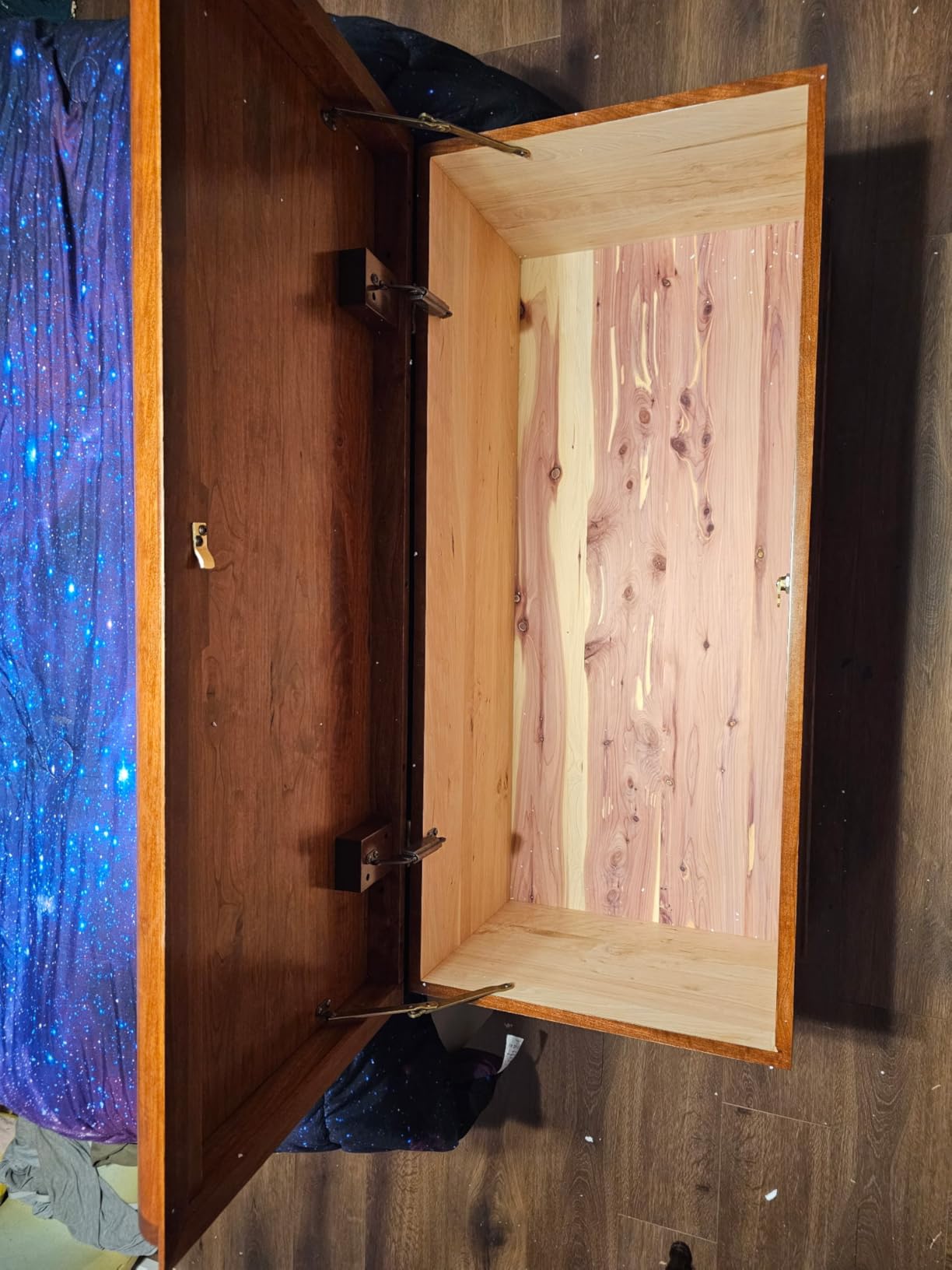 Cedar Hope Chest with Waterfall Top, Amish Made Wooden Storage Trunk Box for Bedroom, Blanket, Clothes, Anti-Slam Hinges and Lock, 46