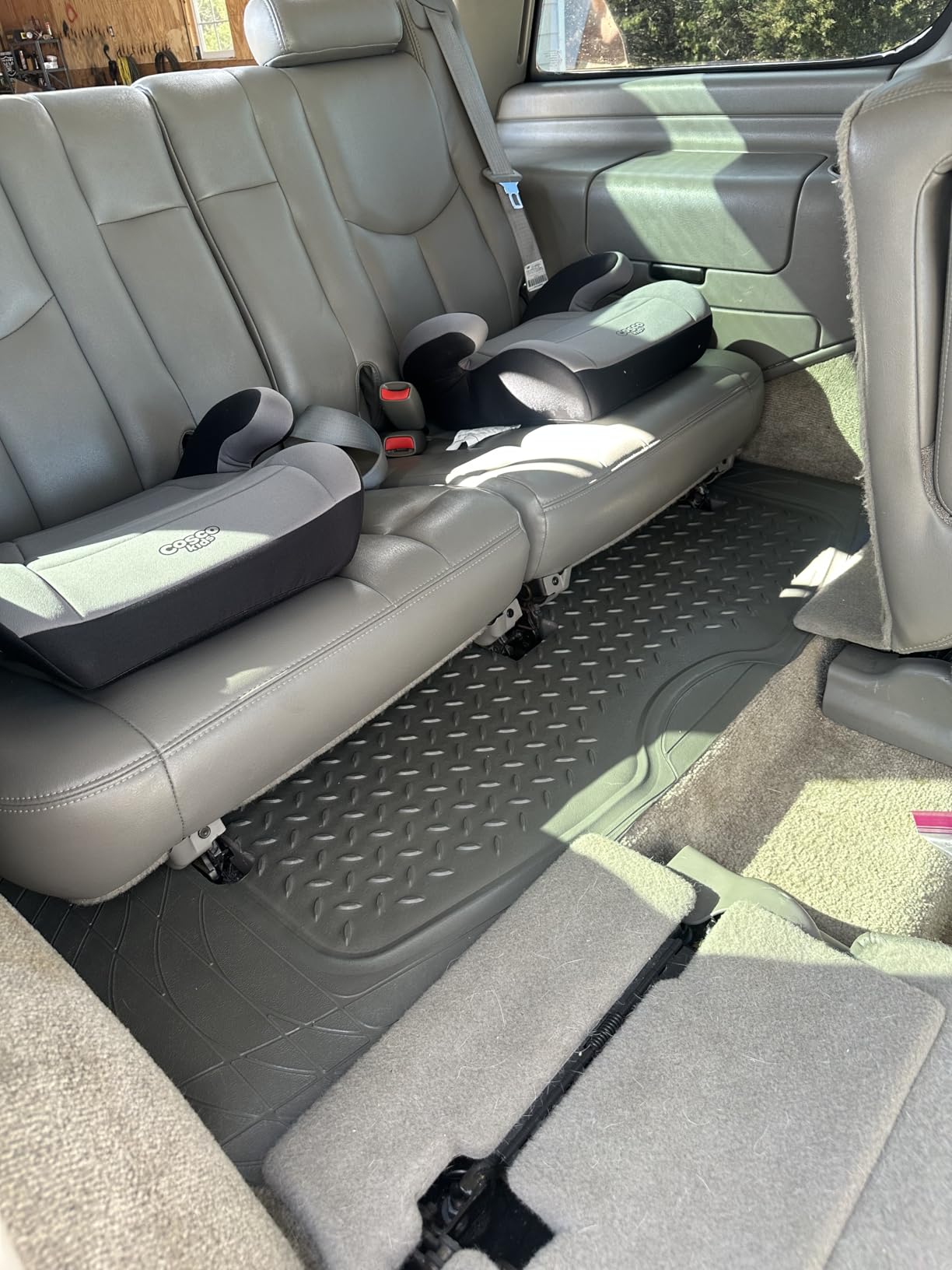 PIC AUTO Heavy Duty Cargo Liner, Trimmable All-Weather Rubber Trunk Mat for Cars, SUVs, Vans & Trucks, Anti-Slip Backing, Durable Protection, Large, Black customer photo 1