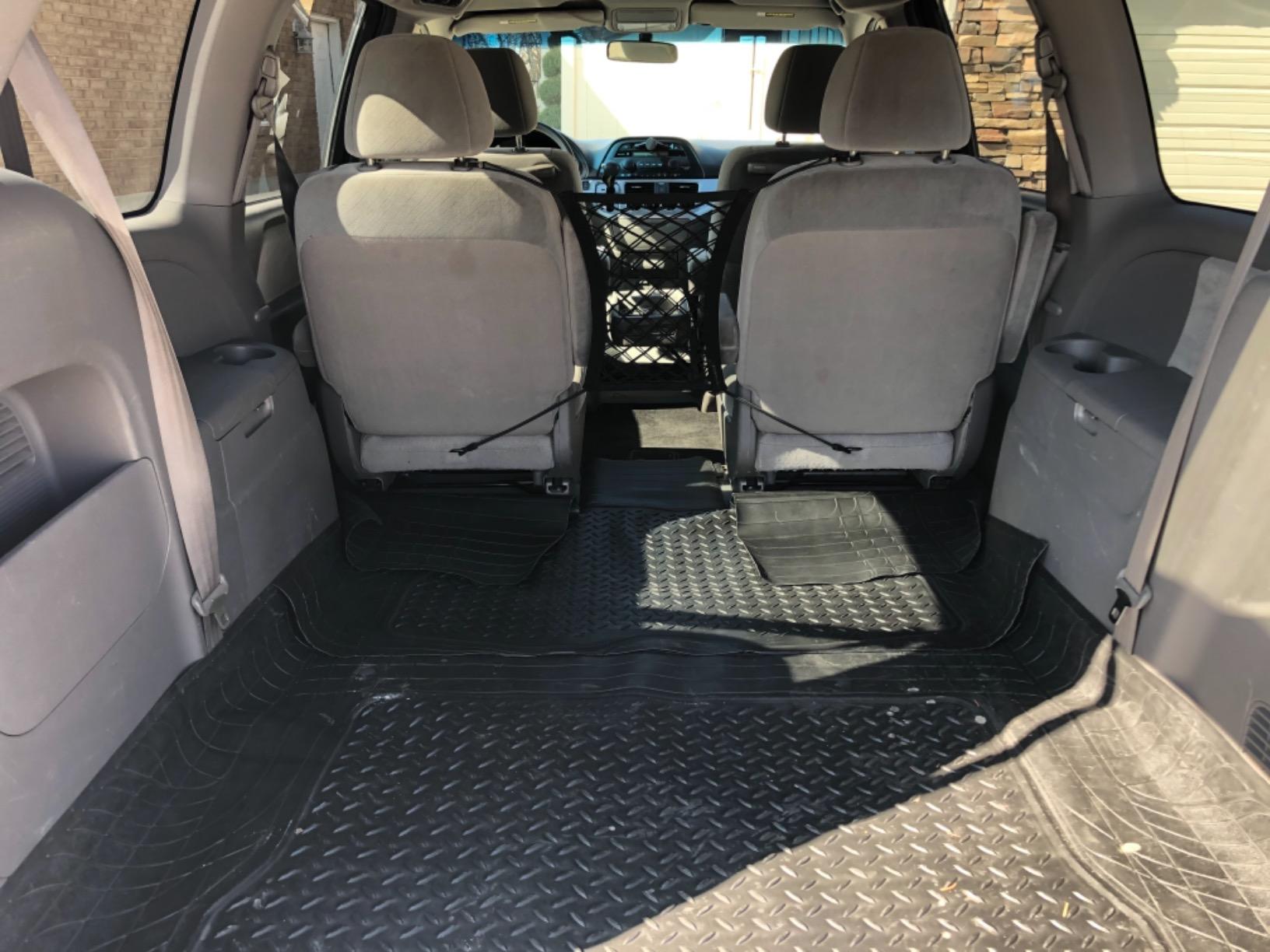 PIC AUTO Heavy Duty Cargo Liner, Trimmable All-Weather Rubber Trunk Mat for Cars, SUVs, Vans & Trucks, Anti-Slip Backing, Durable Protection, Large, Black customer photo 2