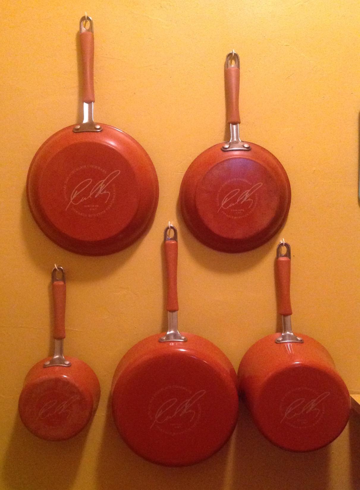 Rachael Ray Cucina Nonstick Cookware, Sea Salt Gray Pots and Pans Set, 12-Piece customer photo 2