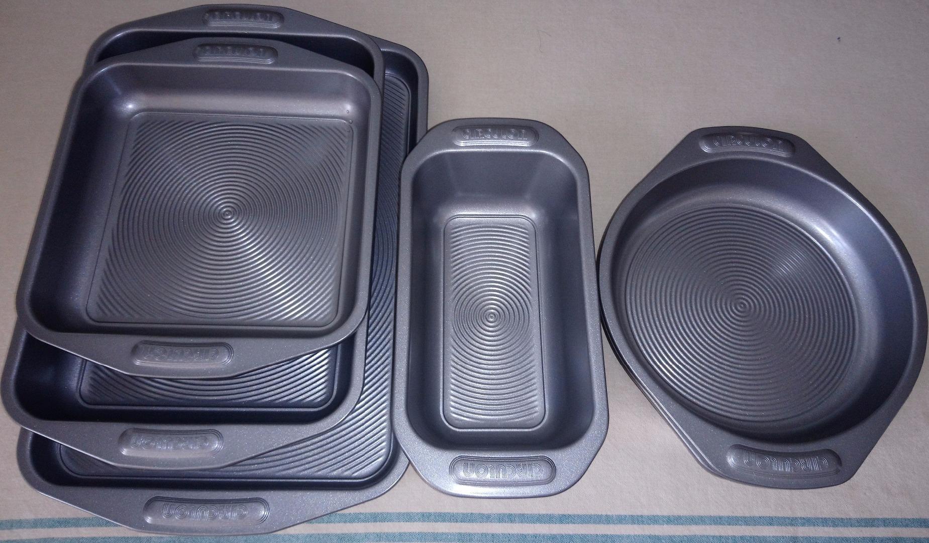Circulon Total Nonstick Bakeware Set, Metal Baking Pans Set, 10-Piece, Gray customer photo 1