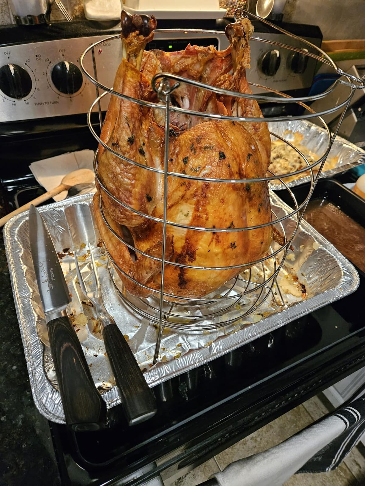 Charbroil The Big Easy Oil-Less Turkey Fryer | Outdoor Air Fryer | Propane Cooker, Black - 17102065 customer photo 1