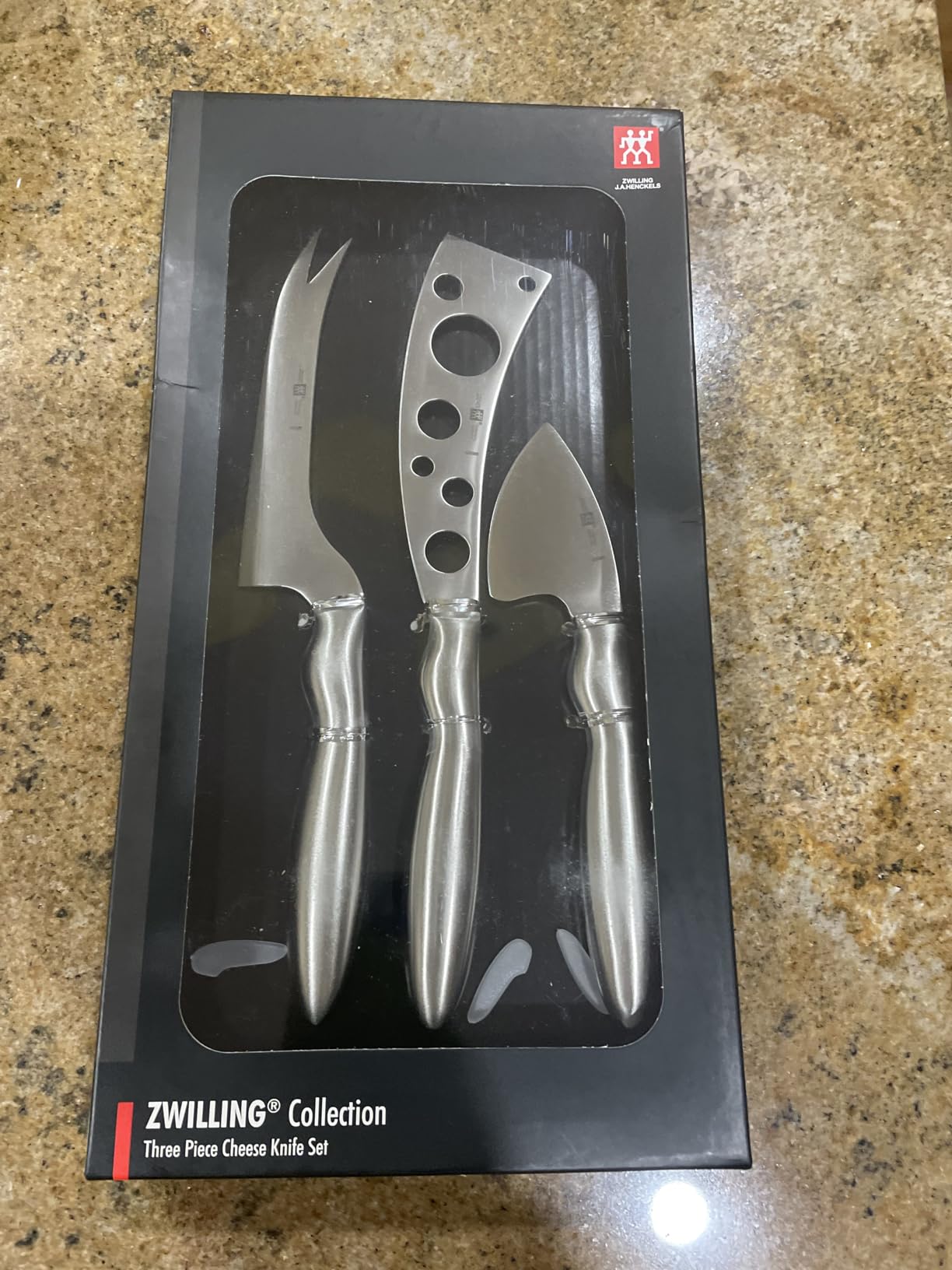 ZWILLING Collection 3-pc Cheese Knife Set for Charcuterie Board, Gift Set customer photo 2