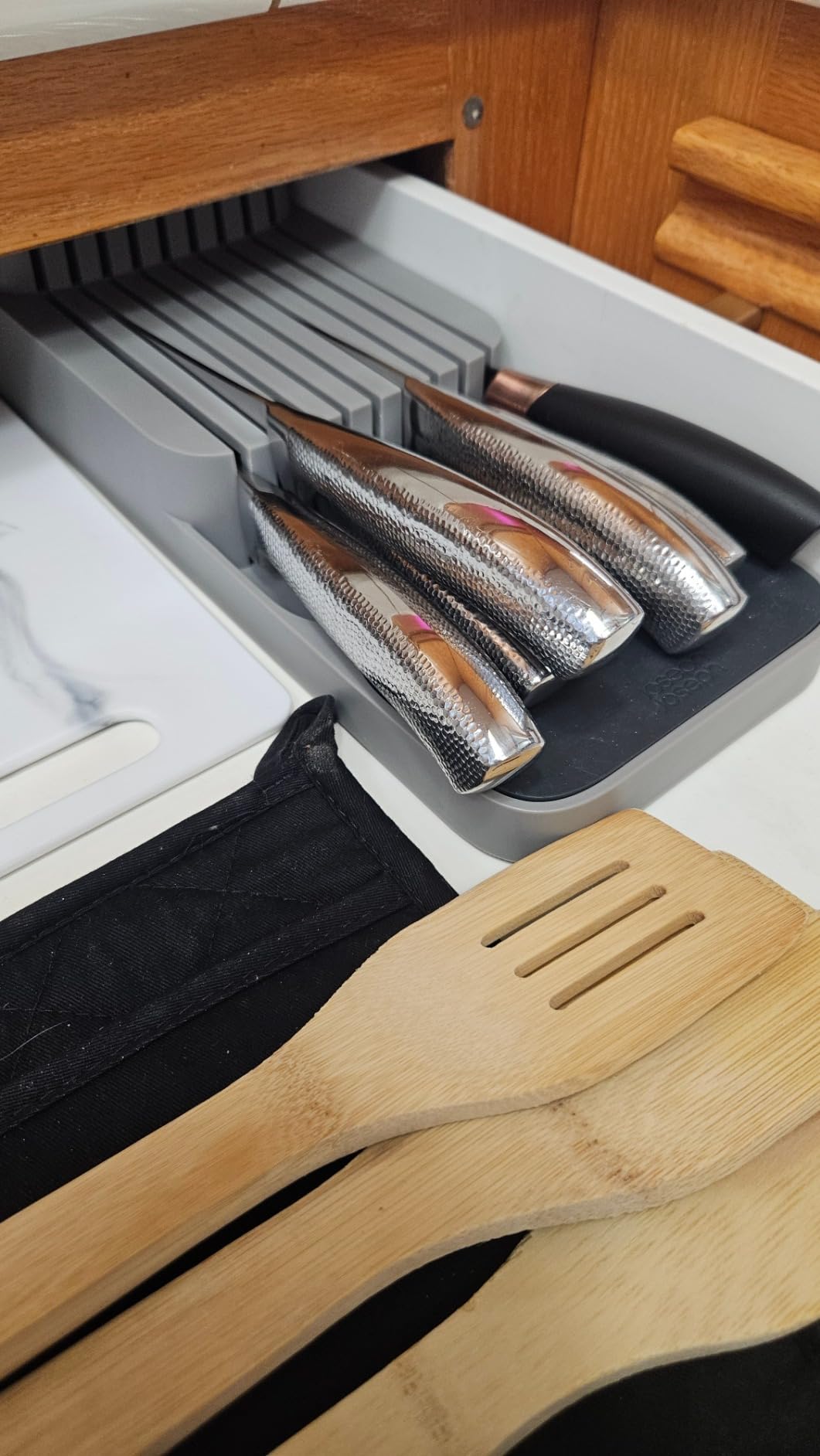 Joseph Joseph DrawerStore Knife Organizer, holds up to 9 knives, Kitchen Organization & Drawer Storage - Compact, Gray customer photo 1