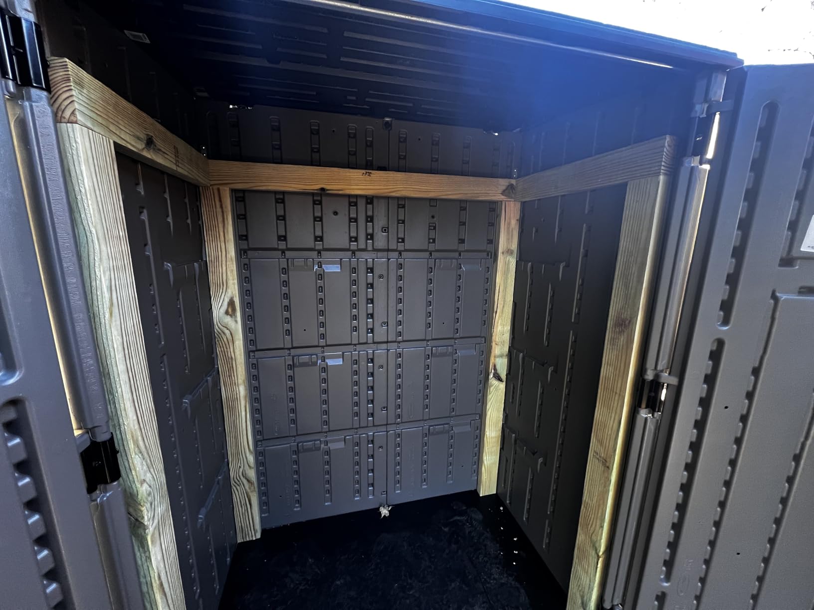 Suncast Outdoor Storage Cabinet Waterproof Resin Vertical Outdoor Storage Shed (54 cu. ft.) for Patio, Garden Tools, Cushions, & Equipment. Weatherproof Plastic Multi-Wall Design, Capacity Made in USA customer photo 1
