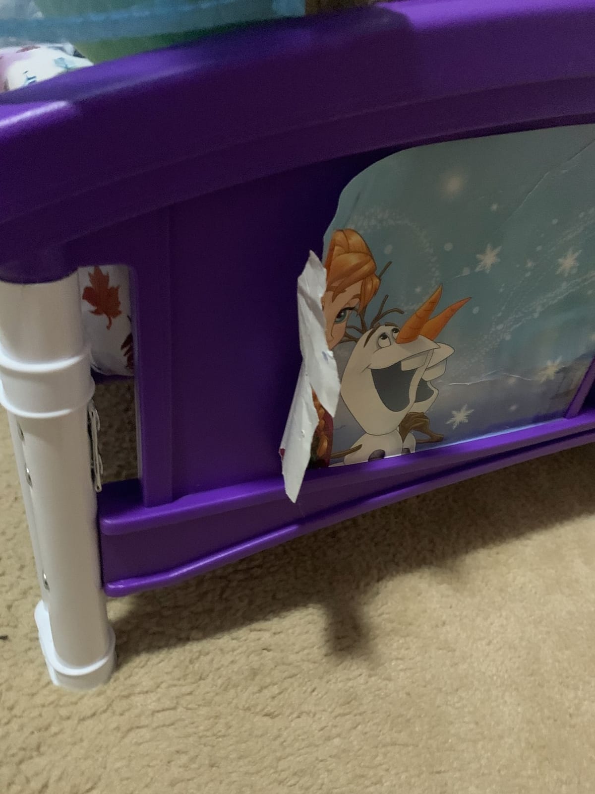 Delta Children Canopy Toddler Bed, Disney Princess customer photo 2