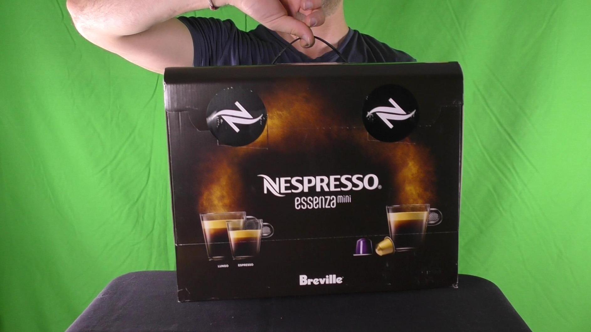 Breville Nespresso Original Essenza Mini Espresso Machine, Piano Black, 19 Bar Pressure, 25 Second Heat-Up, 2 Programmable Cup Sizes customer photo 2