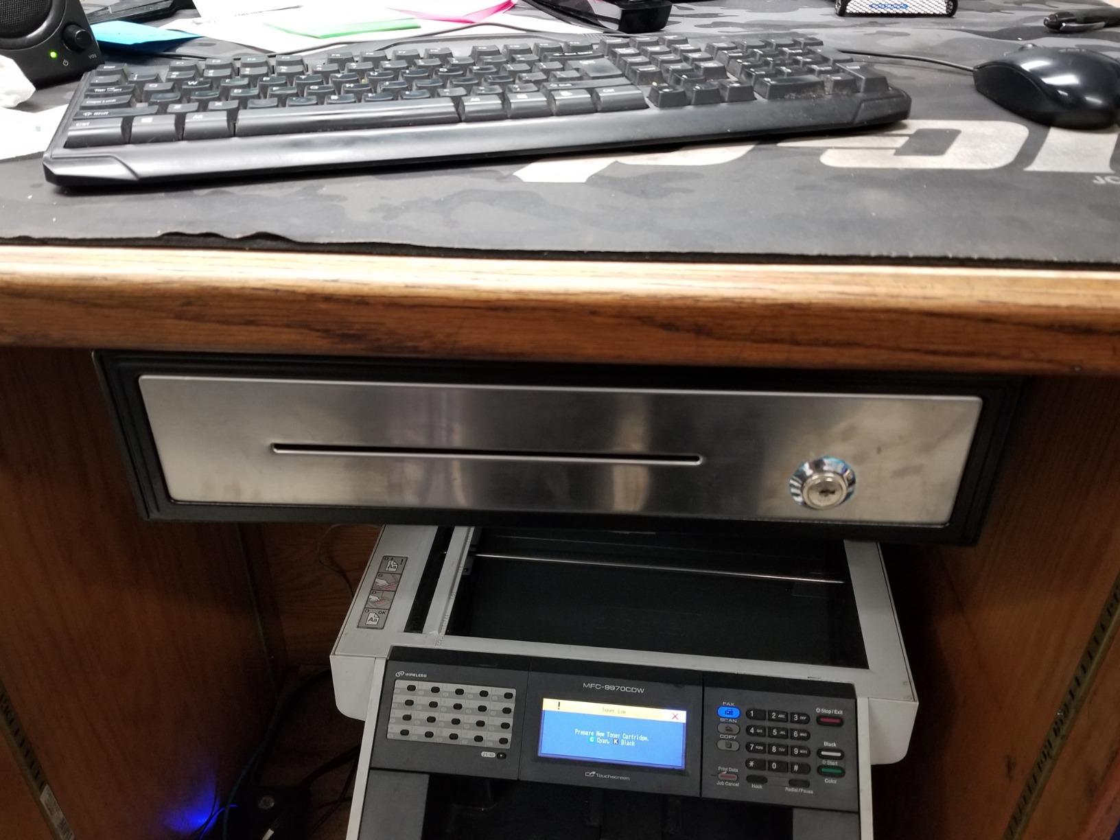 HK SYSTEMS 16