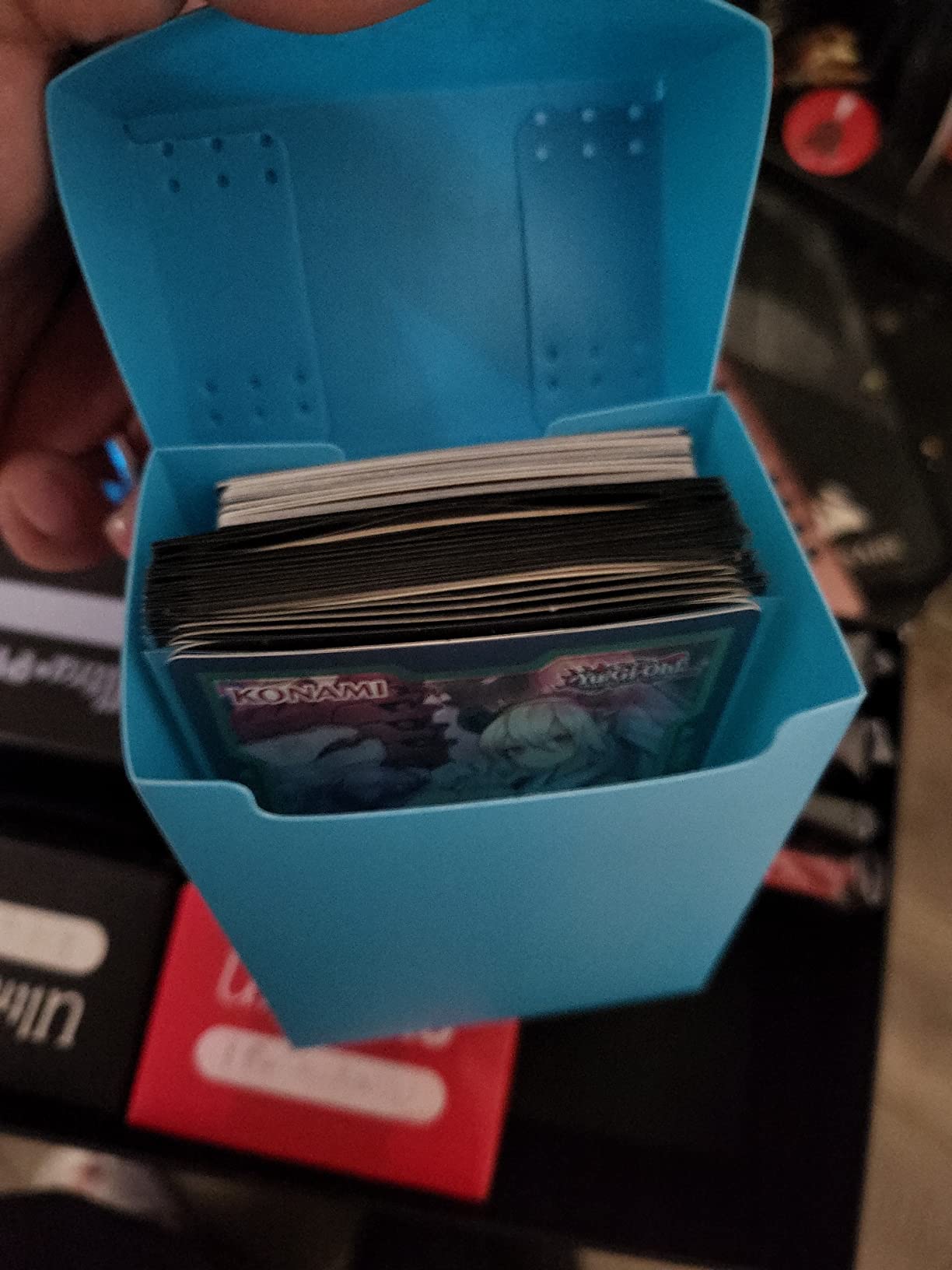 Ultra Pro Multicolor Deck Box for Trading Cards, MTG & Pokémon, 5 Pack | Archival-Safe Polypropylene Material, Holds Up To 80 Sleeved Cards, Self-Locking Lid, Compact Deck Organization customer photo 2