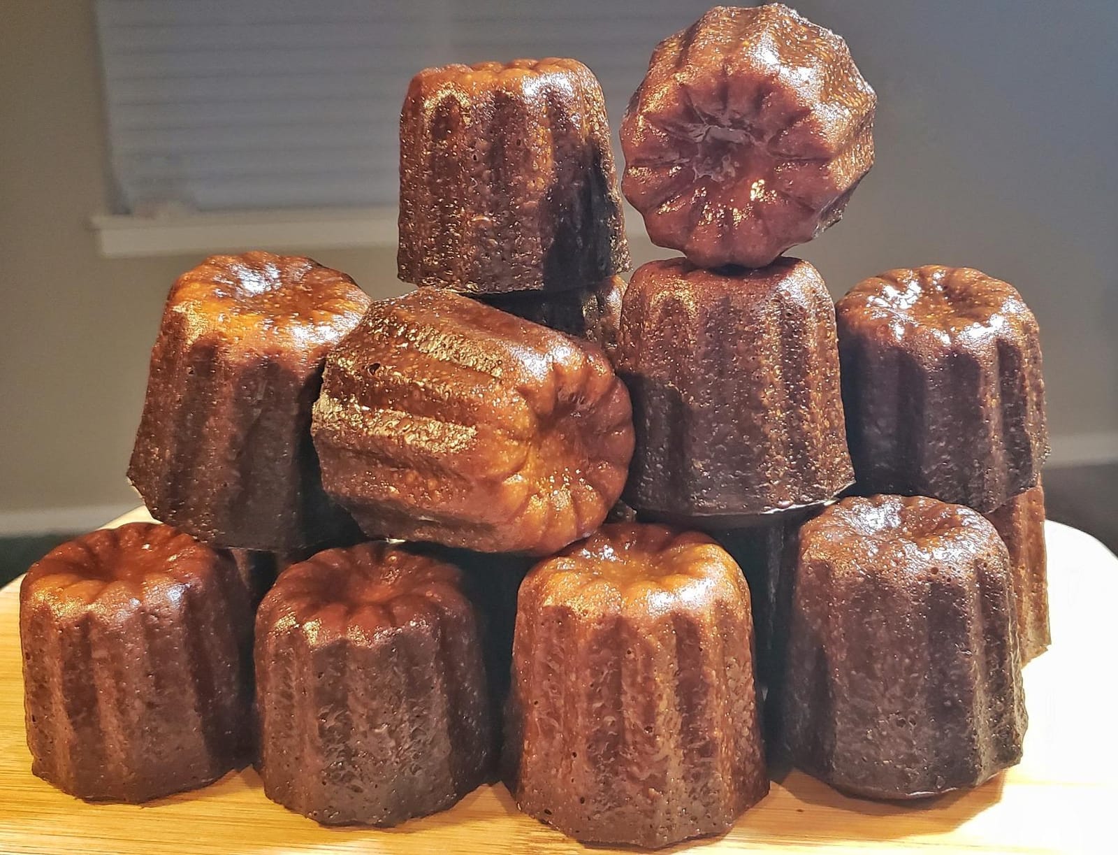 Non-stick Canele Molds Baking Pans for Cupcakes, 12 Cavities Cannelés Mold Mini Cupcake Baking Tray Muffin Pan Bakeware Oven Molds customer photo 2