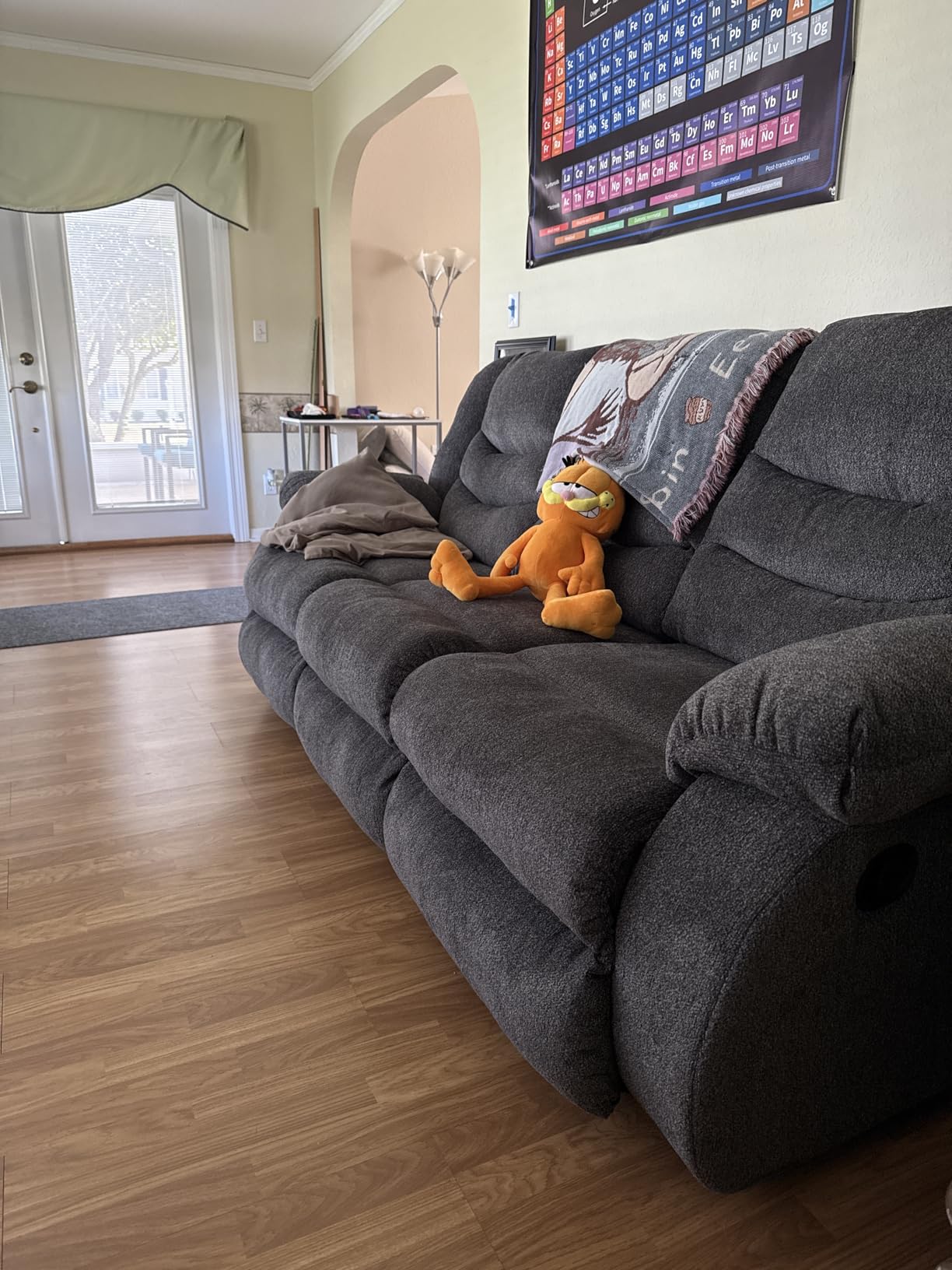 Signature Design by Ashley Tulen Modern Manual Pull Tab Reclining Sofa, Dark Gray customer photo 1