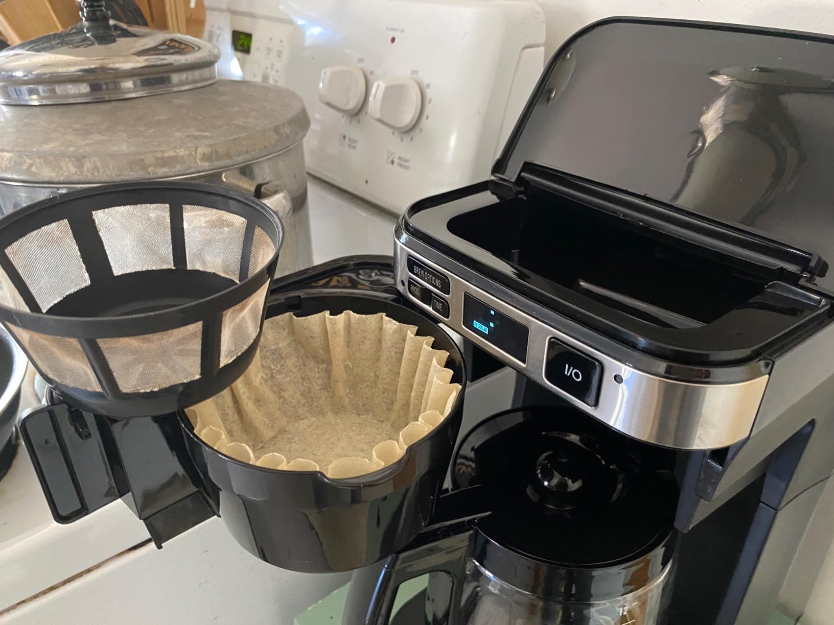 Hamilton Beach FrontFill 12 Cup Programmable Drip Coffee Maker, Regular & Bold Brew Options, Auto Pause and Pour, Glass Carafe, Black with Stainless Accents, 46310 customer photo 2