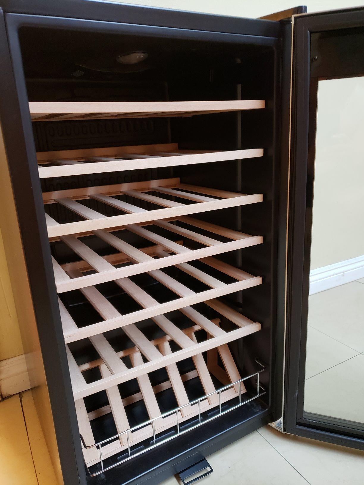 Whynter Wine Refrigerator 34 Bottle Freestanding Digital Control FWC-341TS customer photo 2