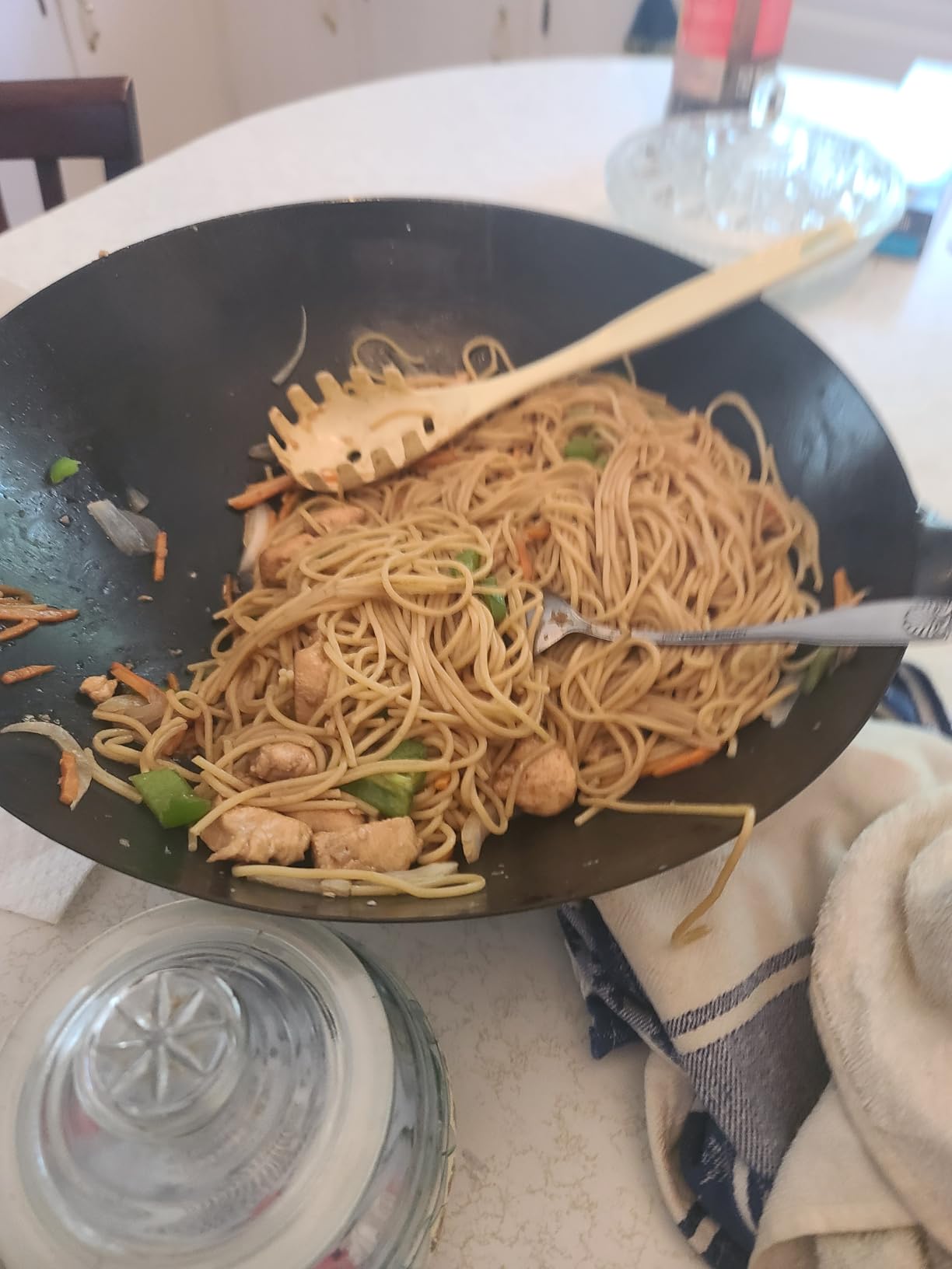 Nuwave Mosaic Induction Wok, Precise Temp Controls from 100°F-575°F in 5°F | Wok Hei, Infuse Complex Charred Aroma & Flavor, 3 Watts 600, 900 & 1500, Authentic 14-inch Carbon Steel Wok Included, Black customer photo 2