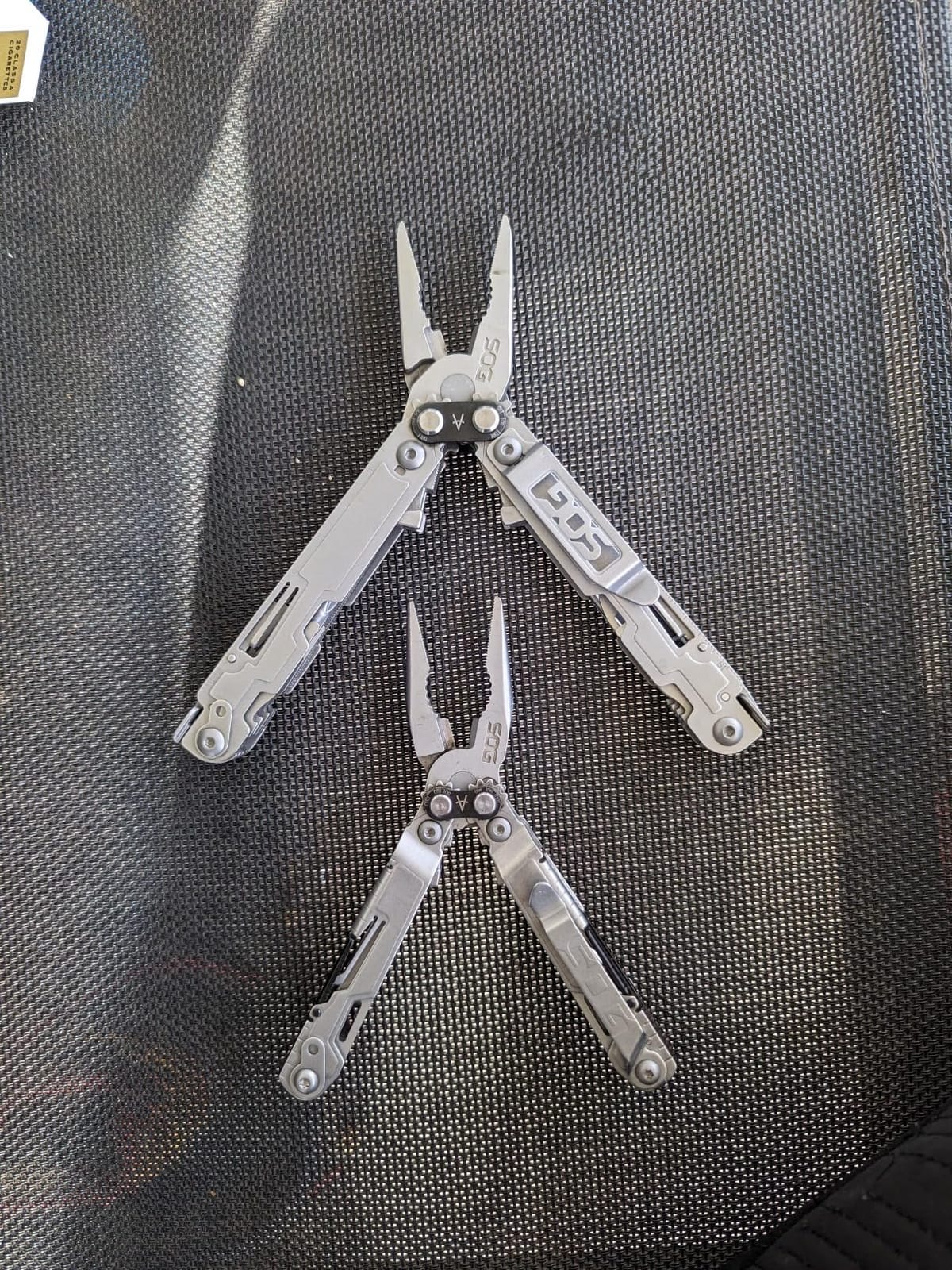 SOG PowerPint Mini Compact Stainless Steel Multi-Tool | 18 Lightweight Specialty Tools & SOG Multitool Pliers Pocket Knife, Stone Wash customer photo 1