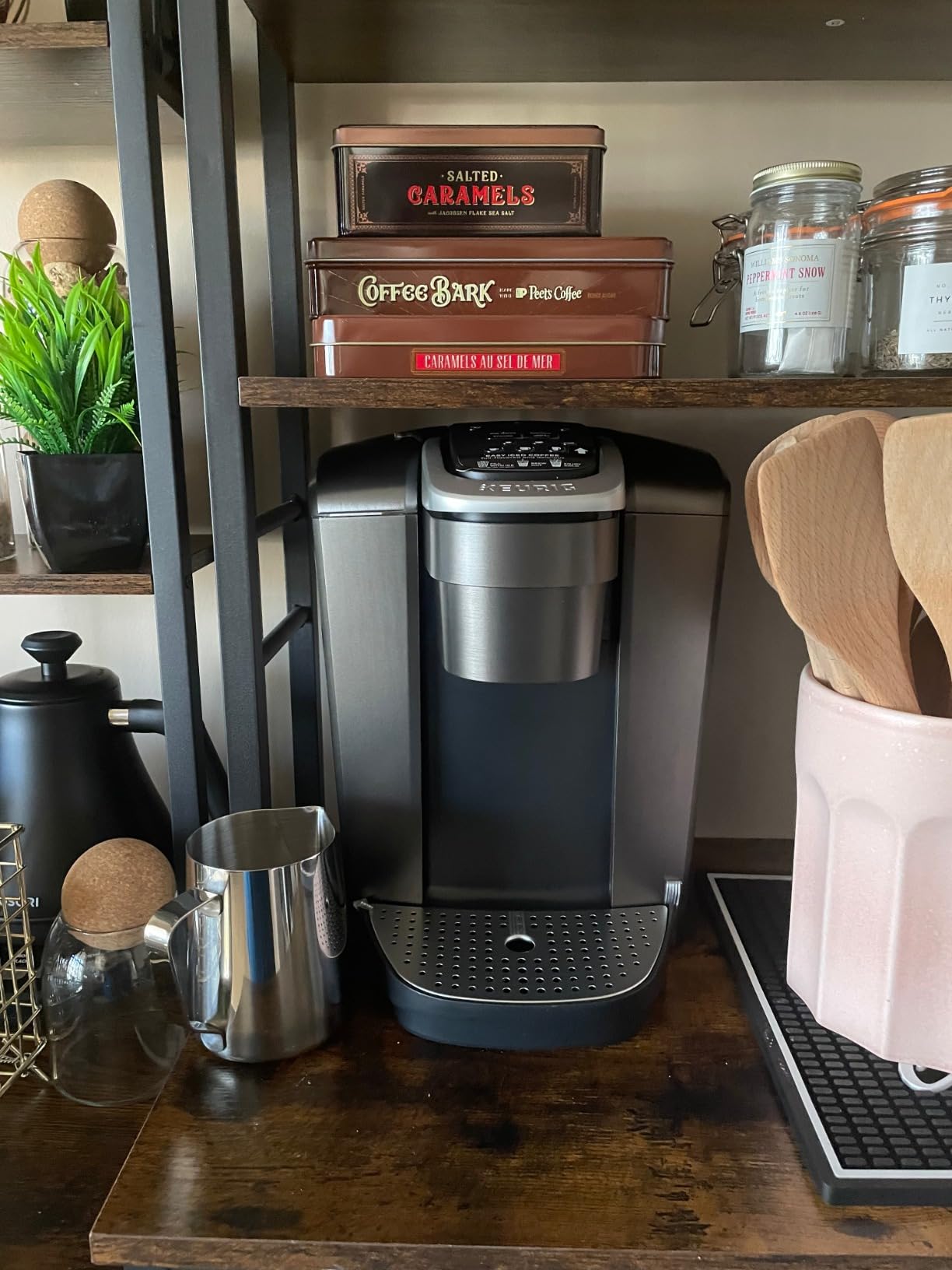 Keurig K-Elite Single Serve K-Cup Pod Coffee Maker, with Strength and Temperature Control, Iced Coffee Capability, 8 to 12oz Brew Size, Programmable, Brushed Slate customer photo 1
