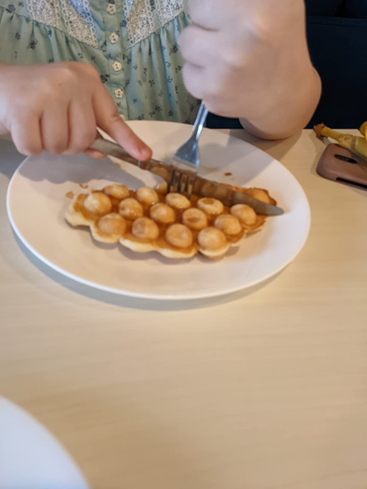 MasterChef Bubble Waffle Maker- Electric Non stick Hong Kong Egg Waffler Iron Griddle w FREE Recipe Guide- Ready in under 5 Minutes customer photo 2