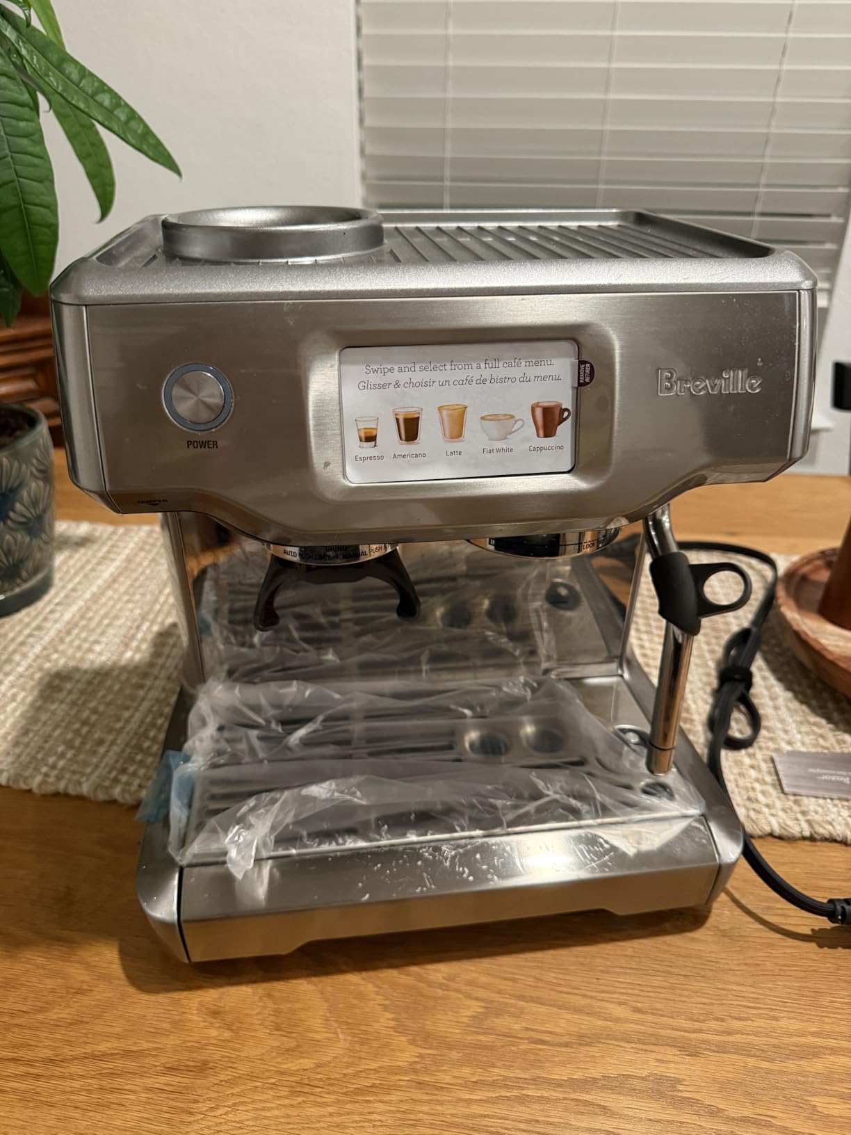 Breville BES880BSS Barista Touch Espresso Machine, Brushed Stainless Steel, Semi-Automatic with Built-in Grinder customer photo 2