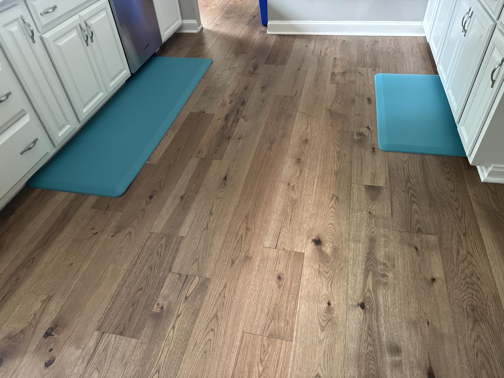ComfiLife Anti Fatigue Floor Mat - 3/4 Inch Thick Kitchen Mats for Floor, Standing Desk Mat, Kitchen Rug - Comfort at Home, Office - Durable - Stain Resistant - Non-Slip Bottom (20