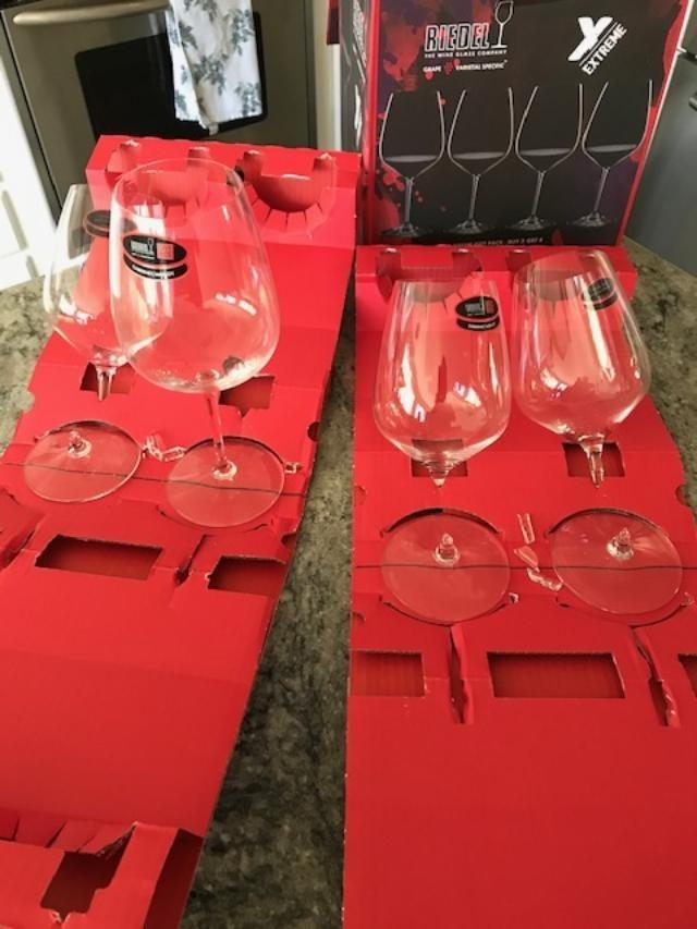 Riedel Extreme Cabernet Wine Glasses, Set of 4, Clear, Dishwasher Safe 4411/0 customer photo 2
