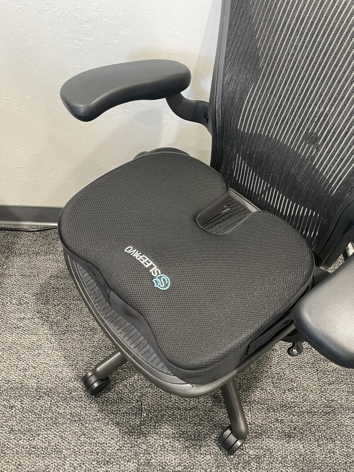 Sleepavo Office Chair Cushion - Seat Cushion for Tailbone Pain Relief - Butt Pillow for Coccyx, Sciatica, and Lower Back Pain - Orthopedic Chair Pad for Lumbar Support in Office Desk, Car, Airplane customer photo 1