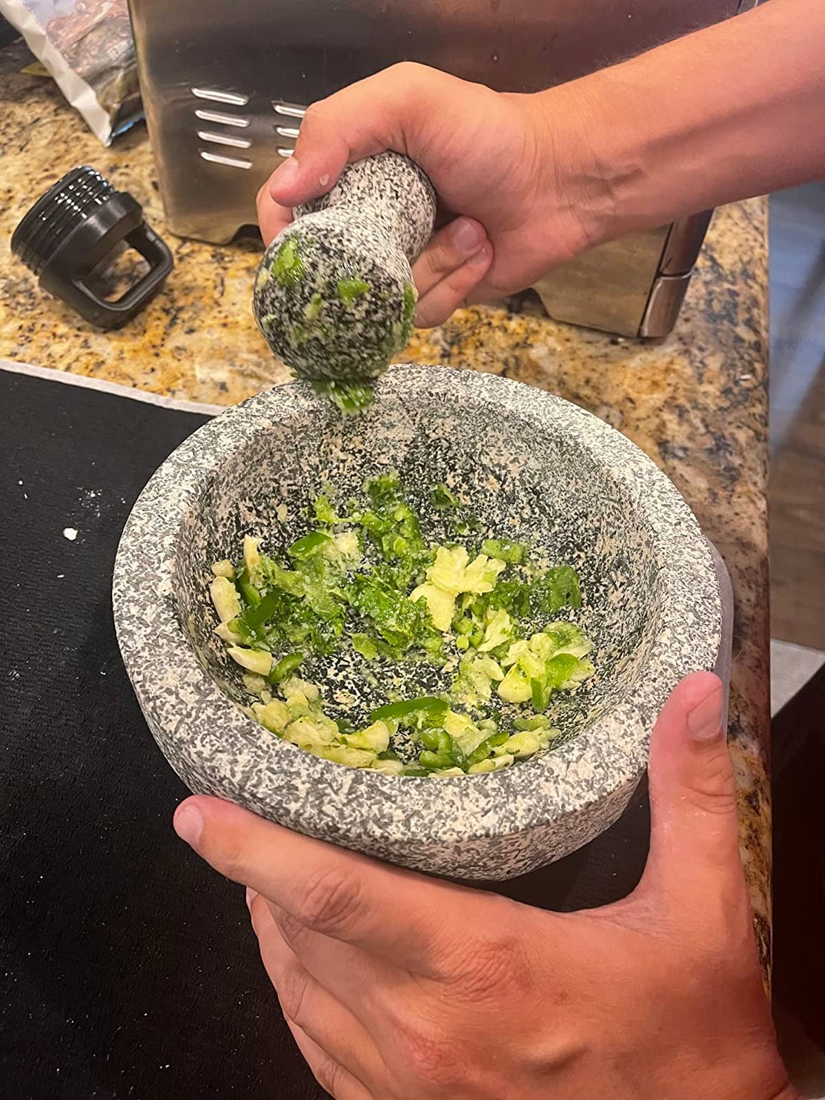 Umien Granite Mortar and Pestle Set 8-Inch (3.5-Cup), Molcajete, Grey | 100% Granite, Avocado Tool Included, for Guacamole, Spices, Herbs & Pesto customer photo 2