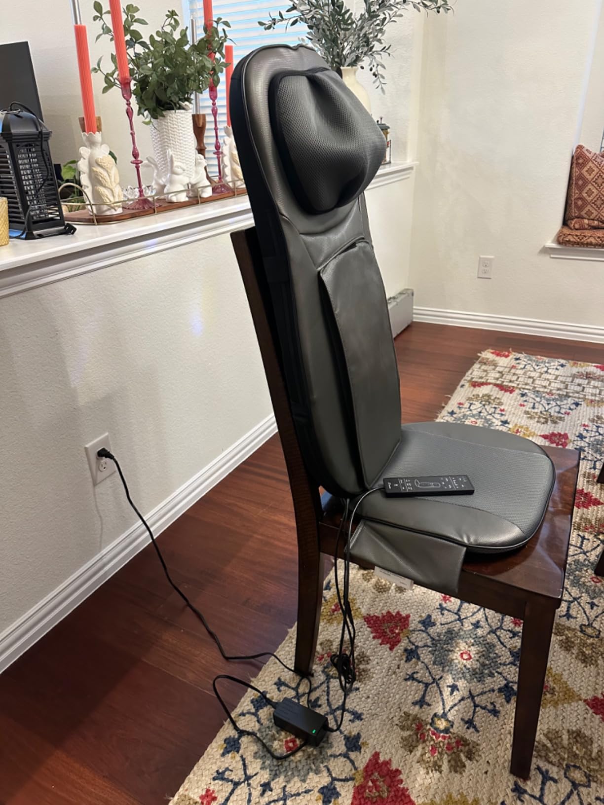 Snailax Shiatsu Neck & Back Massager with Heat Chair Pad Kneading Massage | Men Women Gift, Adjustable Neck Massage, Spot & Rolling Massage, Seat Vibration, 5/10/15 Min Timer customer photo 1