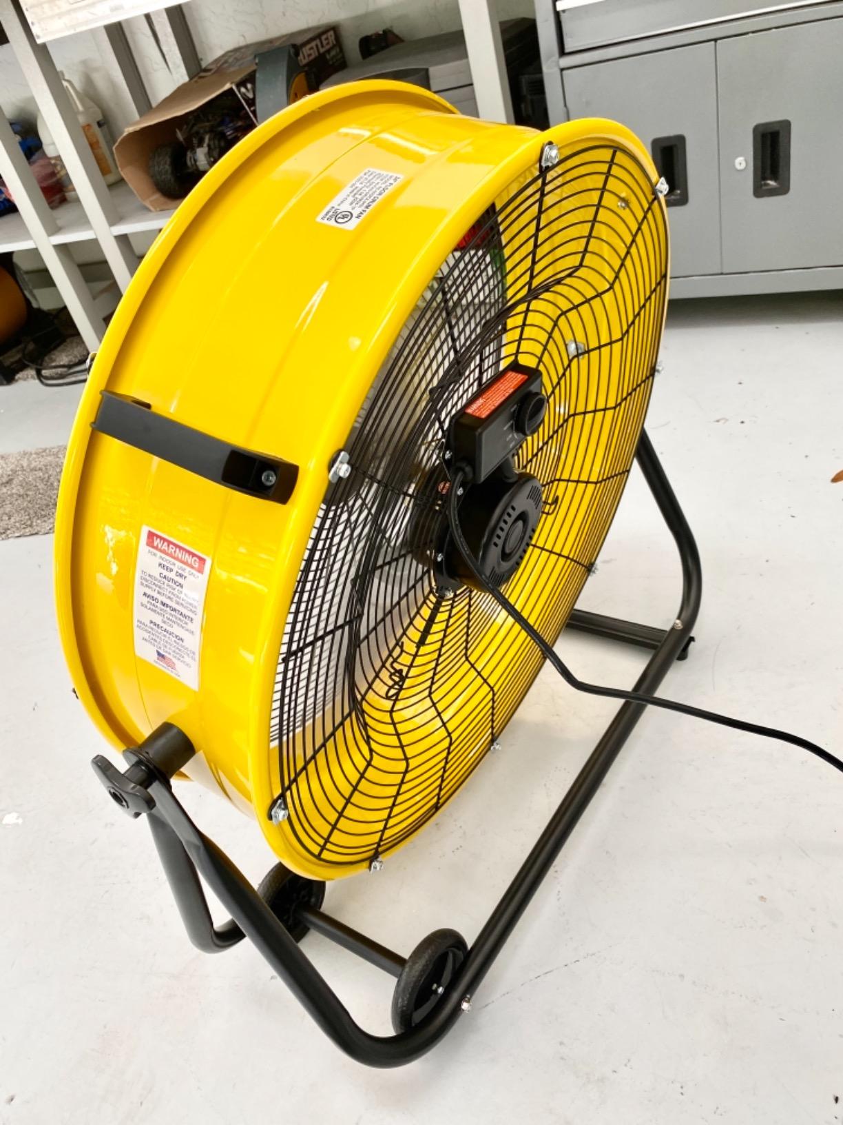 Tornado - 24 Inch High Velocity Heavy Duty Tilt Metal Drum Fan Yellow Commercial, Industrial Use 3 Speed 7700 CFM 1/3 HP 8 FT Cord ETL Safety Listed customer photo 2