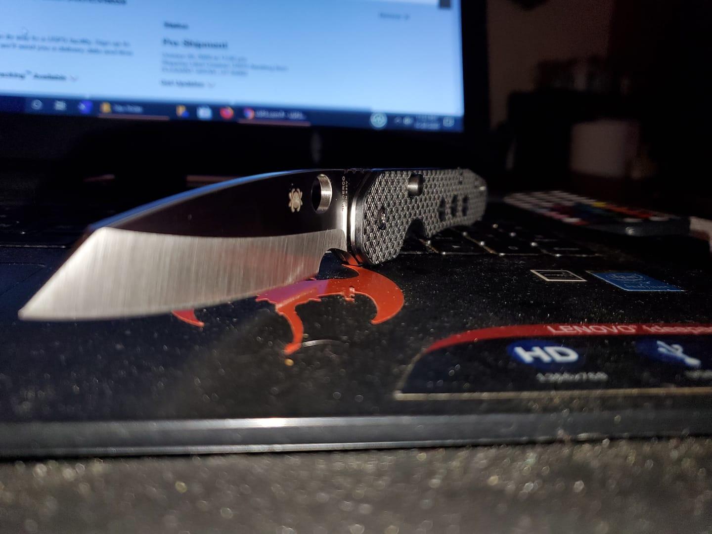 Spyderco Smock Folding Pocket Knife with 3
