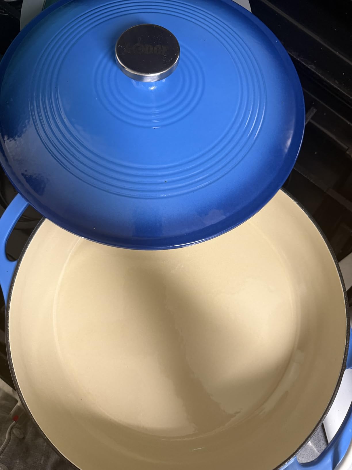 Lodge Essential Enamel Braiser, 3.6 Quart, Oyster White, Induction-Safe & PFAS-Free customer photo 1