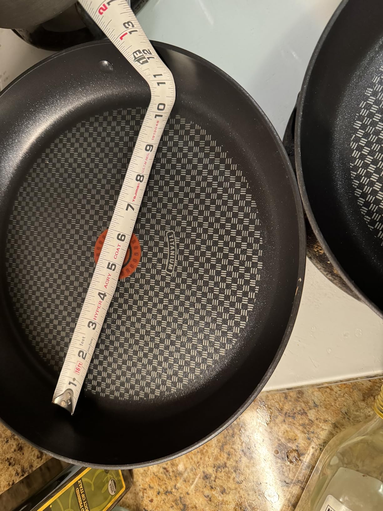 T-fal Ultimate Hard Anodized Nonstick Fry Pan Set 2 Piece, 10, 12 Inch, Oven Broiler Safe 400F, Cookware, Pots and Pans Set Non Stick, Kitchen Frying Pans, Cooking Skillets, Dishwasher Safe, Grey customer photo 1