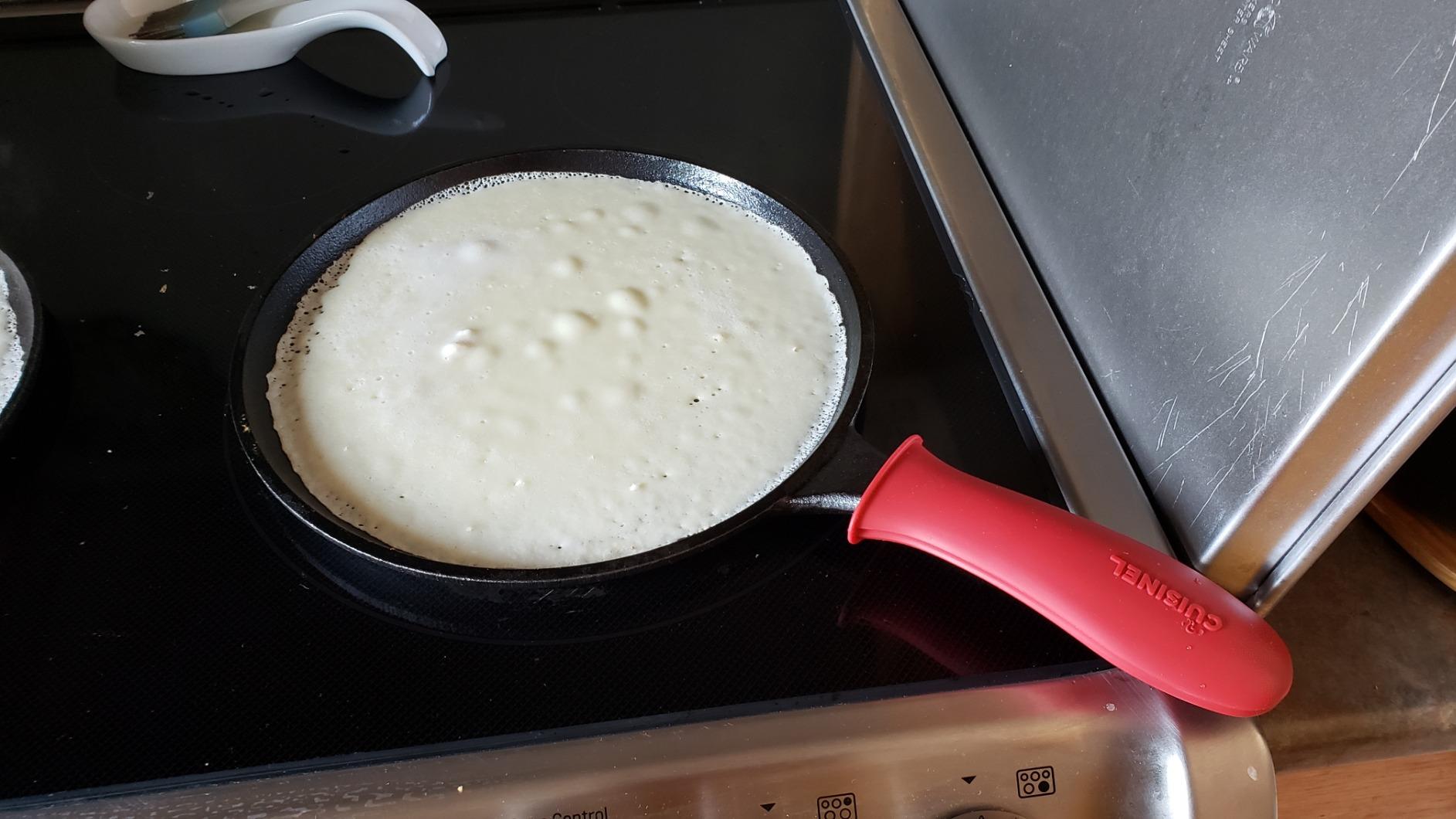 Cast Iron Round Griddle - 10.5