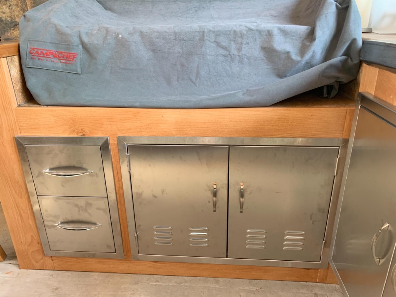 VEVOR Outdoor Kitchen Doors 30W x 21H Inch 304 Stainless Steel Double Doors for BBQ Island customer photo 2