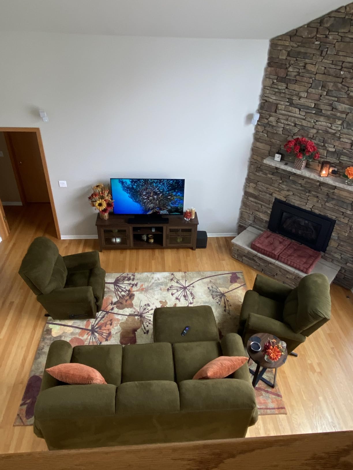 Walker Edison Portsmouth Classic 2 Glass Door TV Stand for TVs up to 80 Inches, 70 Inch, Dark Walnut customer photo 1