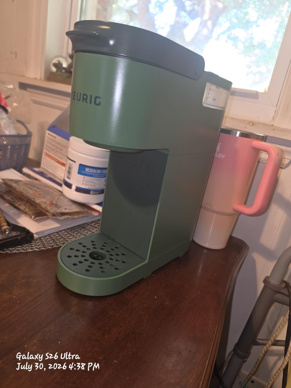 Keurig K-Mini Single Serve K-Cup Pod Coffee Maker, 6 to 12oz Brew size, with Cord Storage, Perfect for Small Spaces, Studio Gray customer photo 1