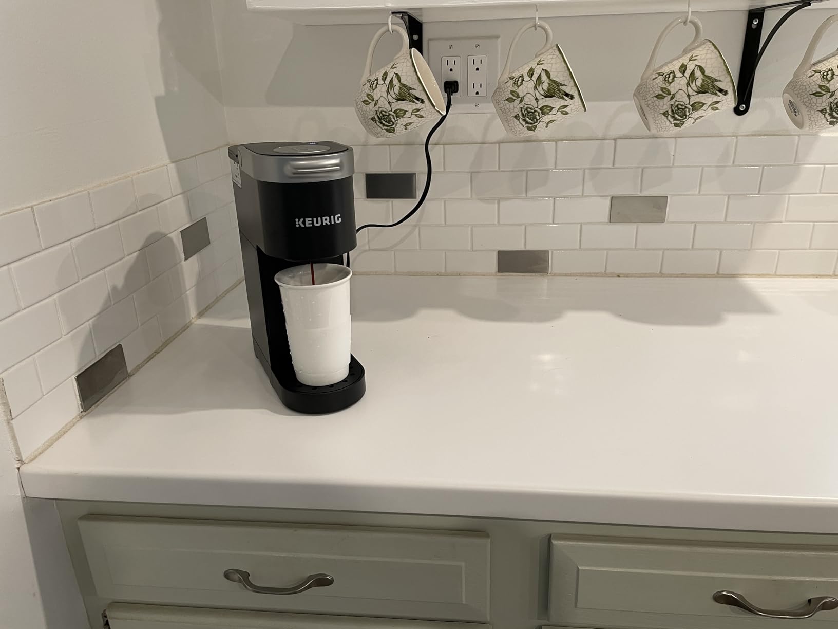 Keurig K-Mini Single Serve K-Cup Pod Coffee Maker, 6 to 12oz Brew size, with Cord Storage, Perfect for Small Spaces, Studio Gray customer photo 2