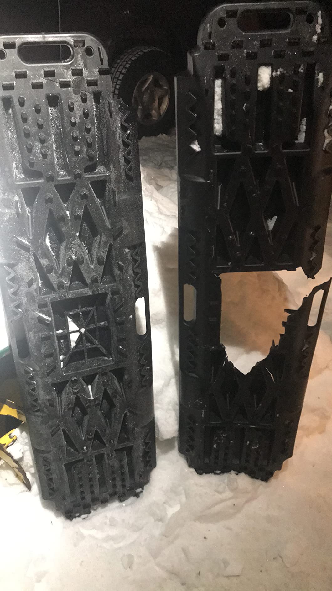 BUNKER INDUST Offroad Traction Boards with Jack Lift Base, Mud Sand Tracks Snow Tire Traction Mat Recovery Ramp for 4X4 Jeep Truck SUV ATV UTV Pair Black Traction Pads (Gen 2th) customer photo 2