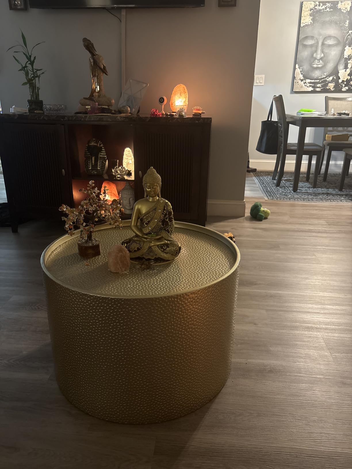 Christopher Knight Home Kaylee Modern Round Hammered Iron Accent Table (2 Pack) - Gold customer photo 1