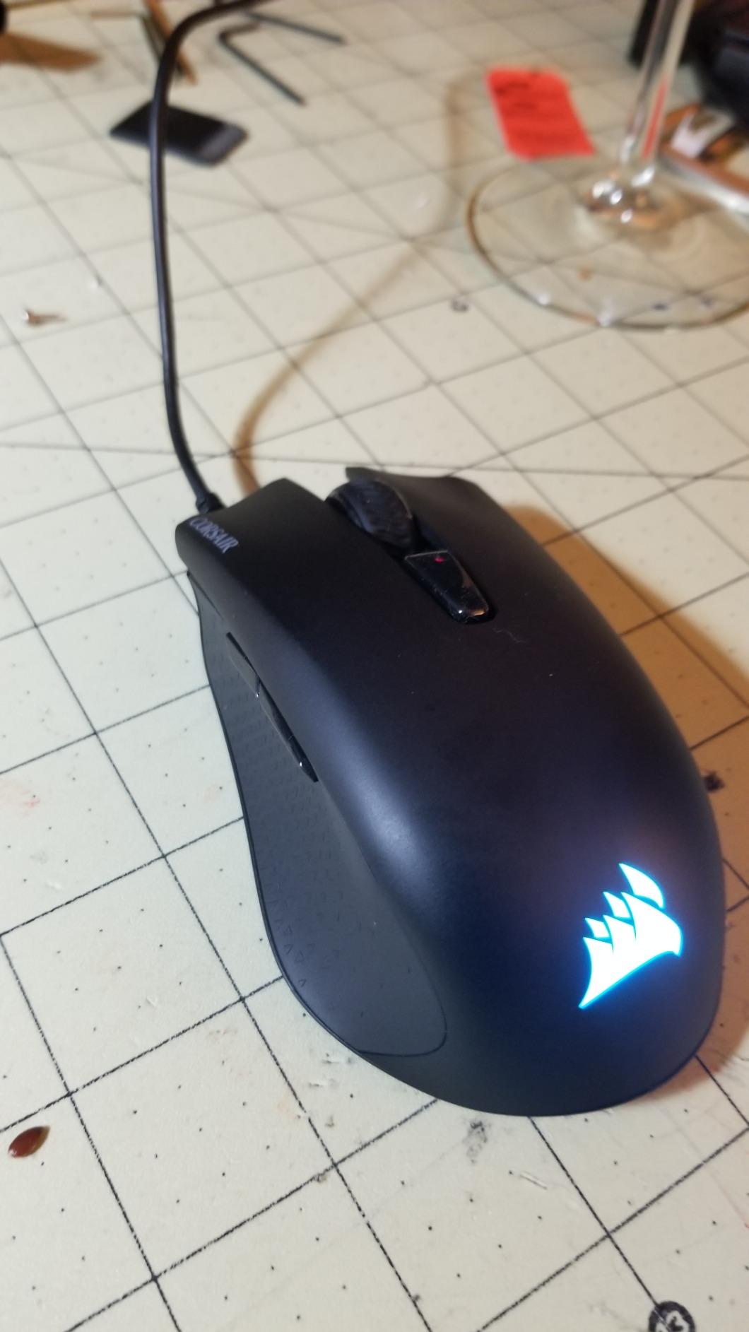Corsair Harpoon PRO RGB Wired Lightweight FPS/MOBA Gaming Mouse - 12,000 DPI - 6 Programmable Buttons - iCUE Compatible - PC, Mac, PS5, PS4, Xbox - Black customer photo 1