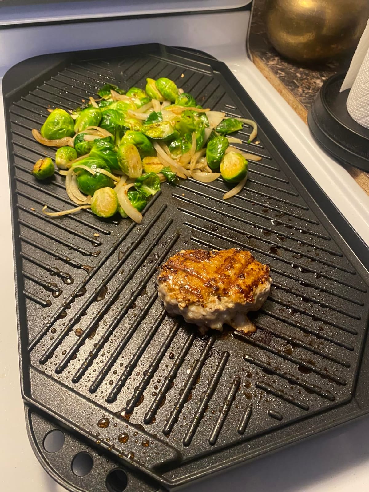 S-KITCHN Nonstick Grill Pan, Induction Stove Top Grill Plate, Glass Grilling Pan for Indoor, Gas Range Grill Panel/Skillet customer photo 1