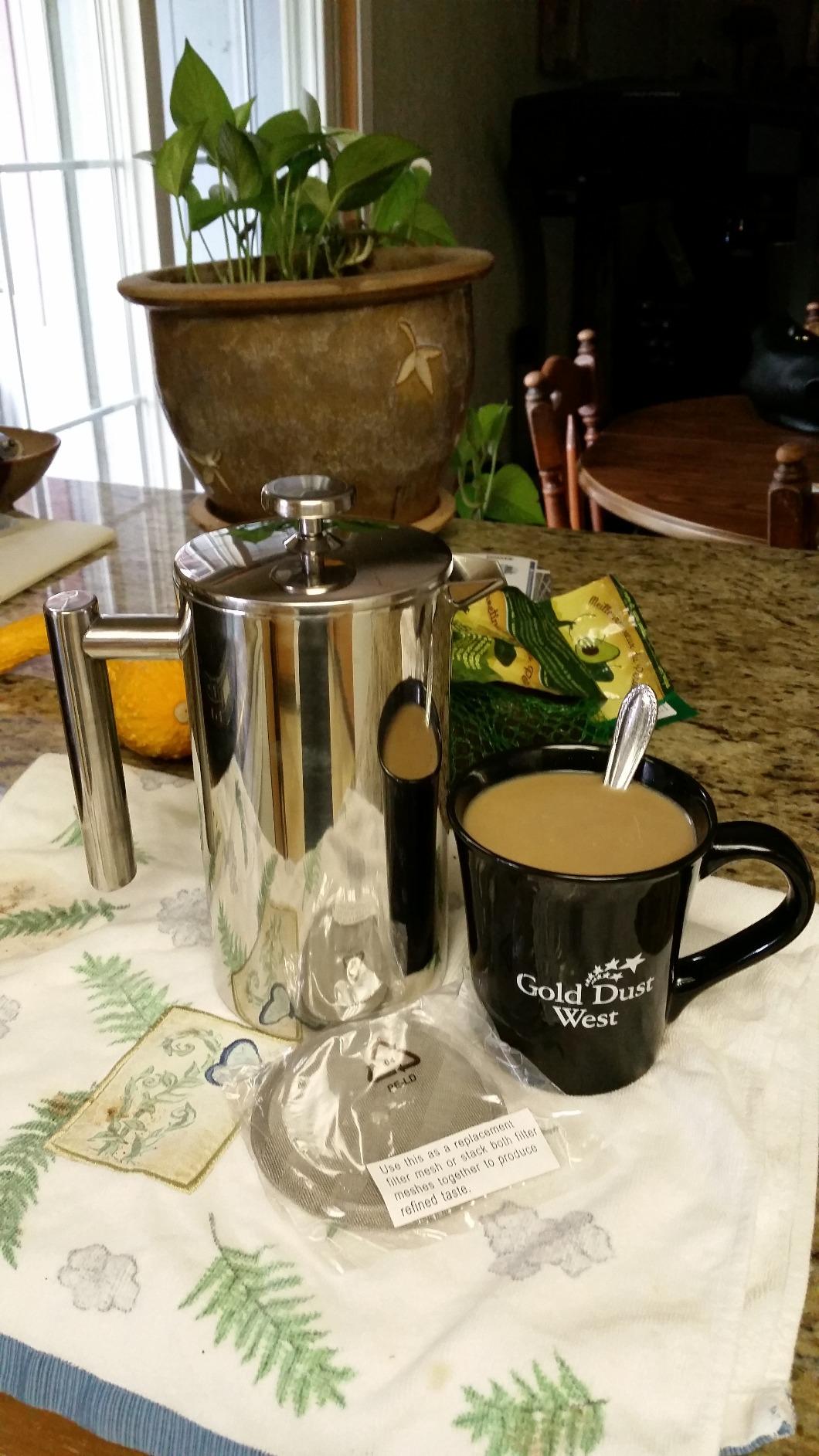Secura French Press Coffee Maker, 304 Grade Stainless Steel Insulated Coffee Press with 2 Extra Screens, 50oz (1.5 Litre), Silver customer photo 2