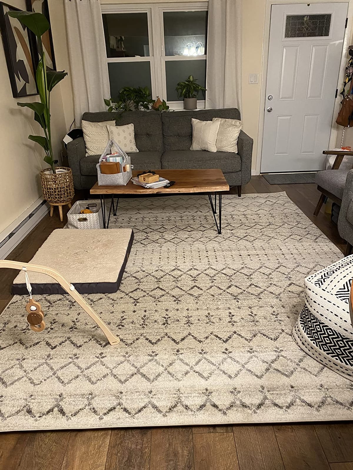 JONATHAN Y Boho Vintage Diamond Cream/Gray Indoor Area Rug 8X10 ft, Moroccan Hype for Living Room, Bedroom, Kitchen, Office, Easy-Cleaning, High Traffic, Pet-Friendly, Non-Shedding customer photo 2