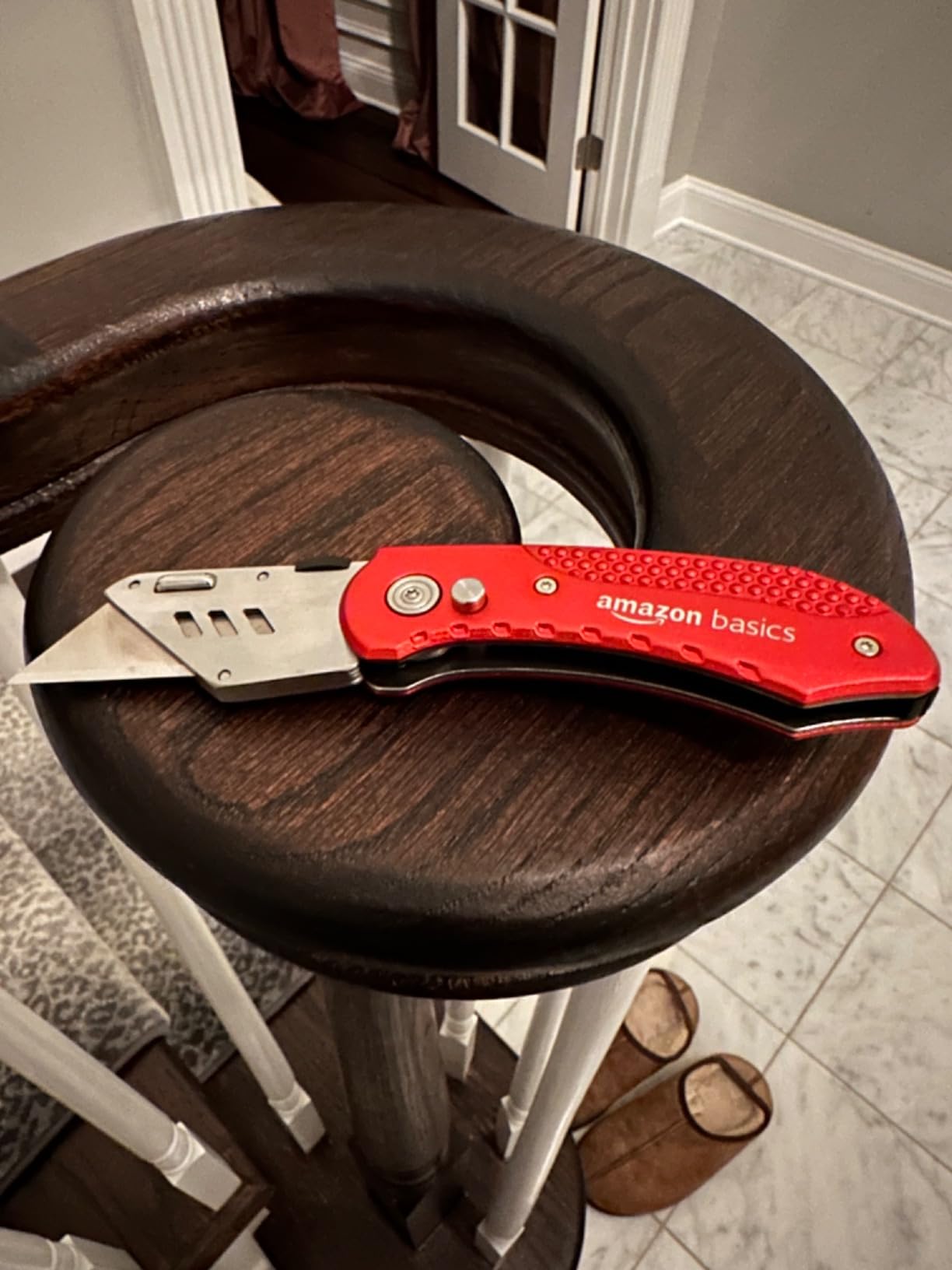 Amazon Basics Folding Utility Knife Box Cutter with Back-lock Mechanism, Aluminum Handle customer photo 2
