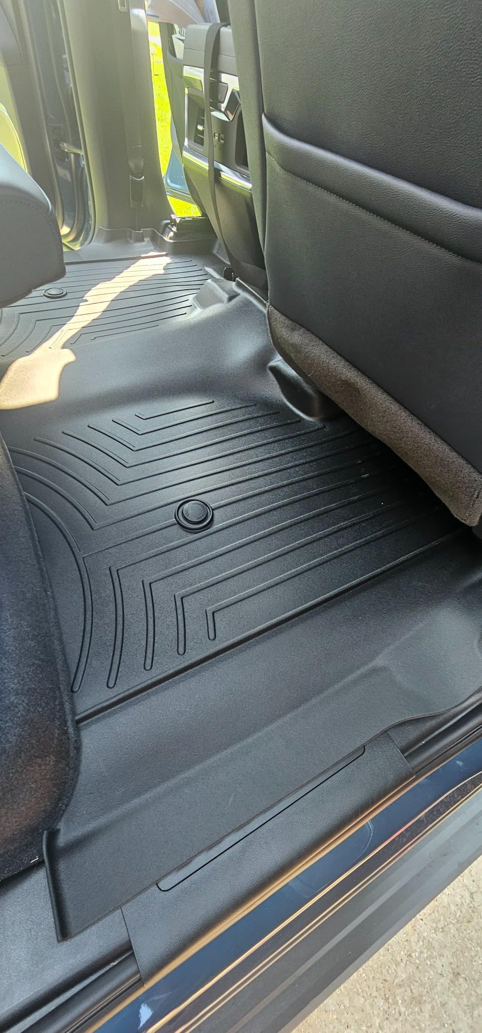 WeatherTech Custom Fit FloorLiners for Chevrolet Silverado 1500, Silverado 2500HD/3500HD, Silverado 1500 LTD - 1st & 2nd Row (441436-1-2), Black customer photo 2