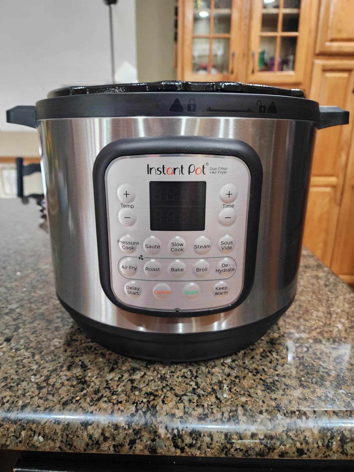 Instant Pot Duo Crisp 11-in-1 Air Fryer and Electric Pressure Cooker Combo with Multicooker Lids that Fries, Steams, Slow Cooks, Dehydrates, Free App With Over 800 Recipes, Black/Stainless Steel, 8QT customer photo 2