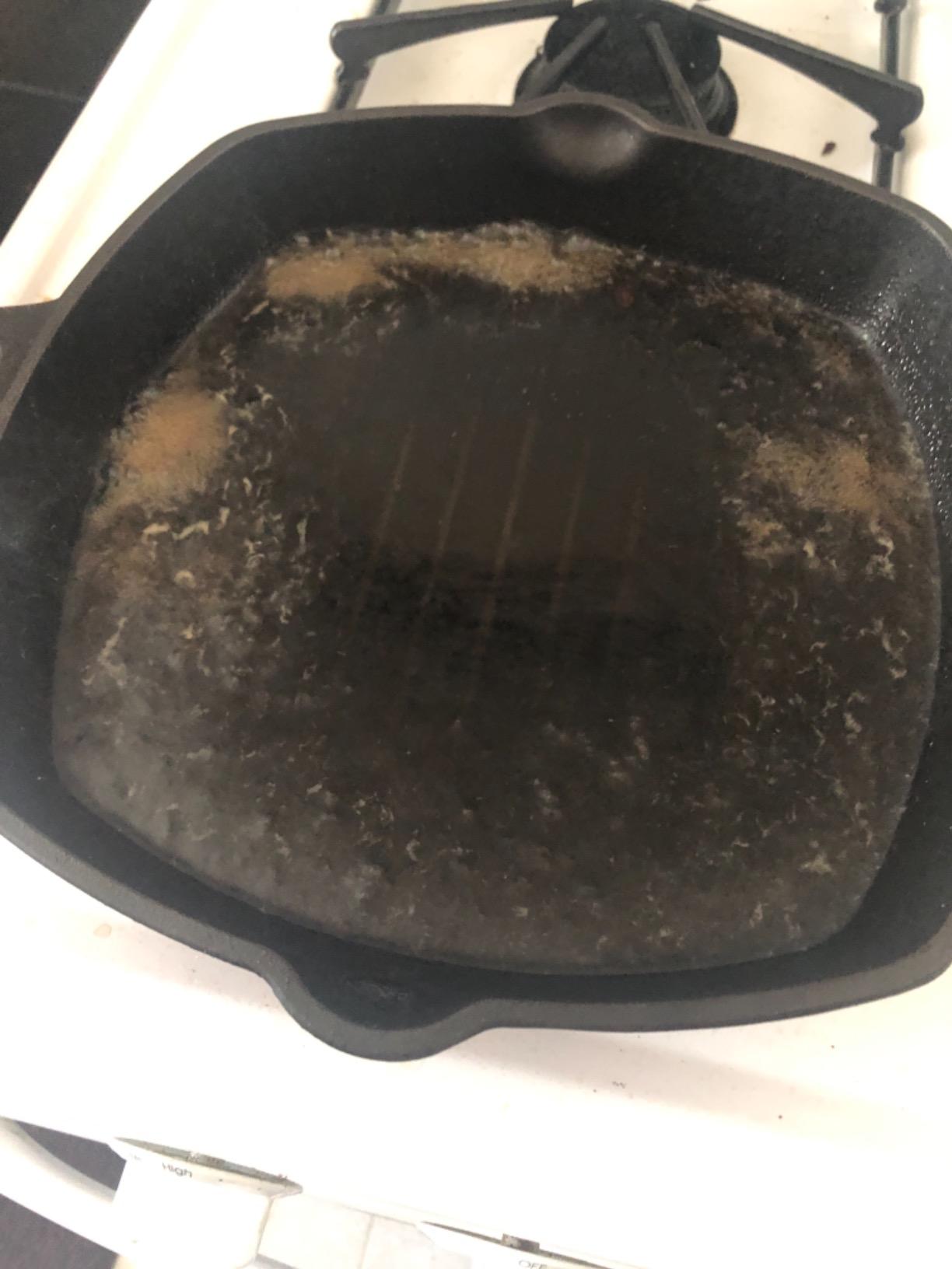 Victoria Cast Iron Square Grill Pan with Double Loop Handles, Made in Colombia, 10 Inches customer photo 2