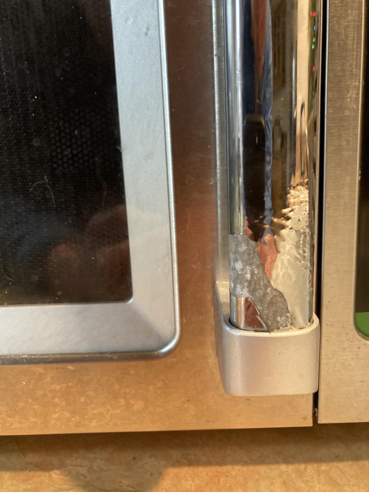 Winco 0.9 Cubic Feet Commercial Microwave, Touch Controls | Commercial-grade, Stainless Steel, 5 Power Levels, 1000W, Great for Reheating, Quick Service and Break Rooms customer photo 2